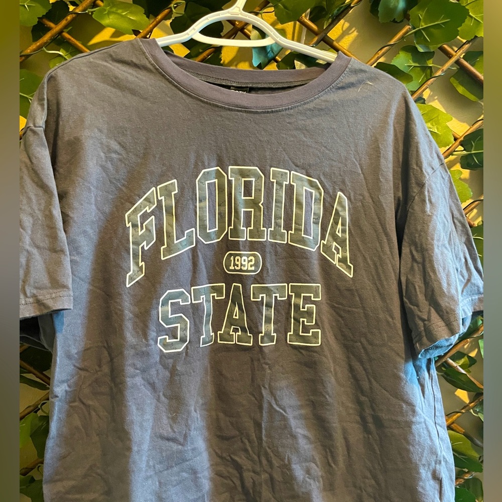 Women’s t shirt